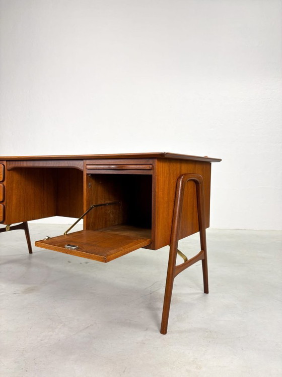 Image 1 of Boomerang Schreibtisch von Louis van Teeffelen für Wébé