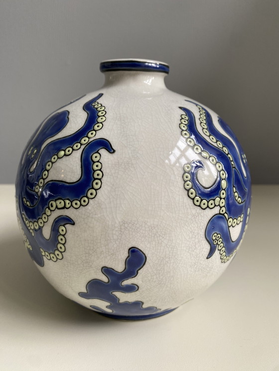 Image 1 of Vaasje van Belgisch porselein, Keralouve 