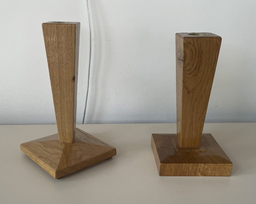 Twee Vintage Eikenhouten Art Deco Stijl Kandelaren