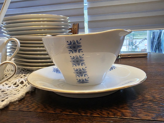 Image 1 of Vintage coffee and tea set + dinner service from the quality brand Kronester Bavaria (Germany).