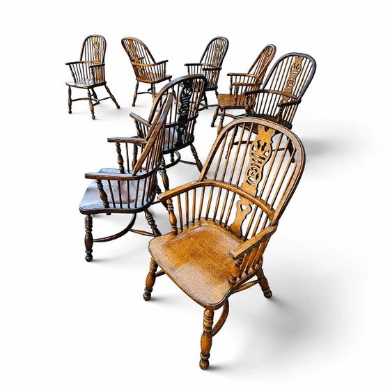 9 x RAC / Royal Antique Collection / Poltrone Windsor in rovere con schienale a ruota / Anni '80 (photo 25 of 29)