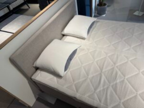 Image 1 of Somier Auping Criade ajustable