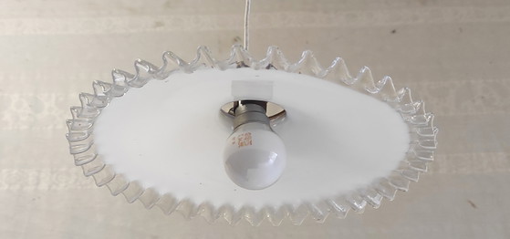Image 1 of Geplooide lampenkap van opaalglas - midden 20e eeuw