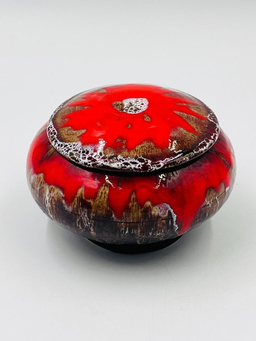 Vallauris rote Bonboniere