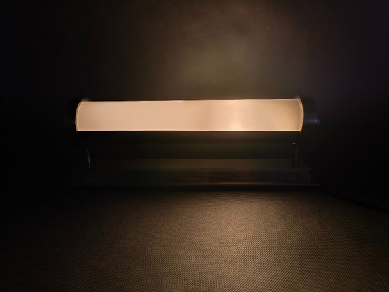 Image 1 of Bauhaus wandlamp van nikkel met glazen buis, jaren 1930