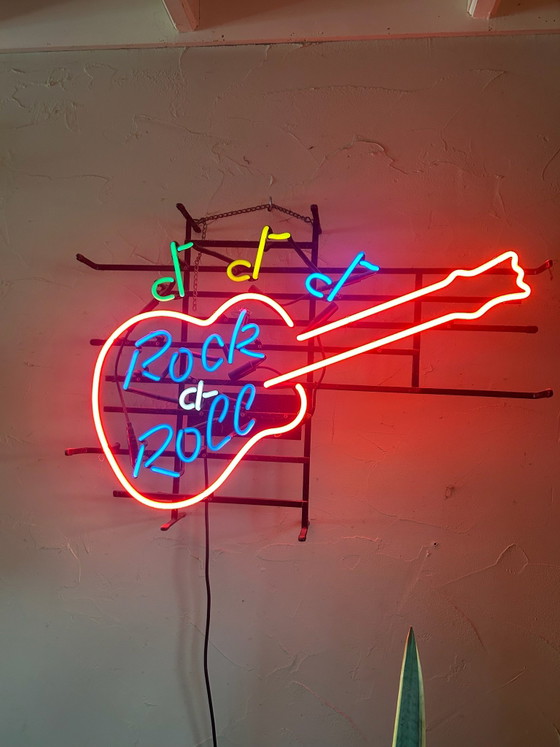 Neon zu verkaufen – Wandleuchten, Glas, Metall (photo 5 of 5)