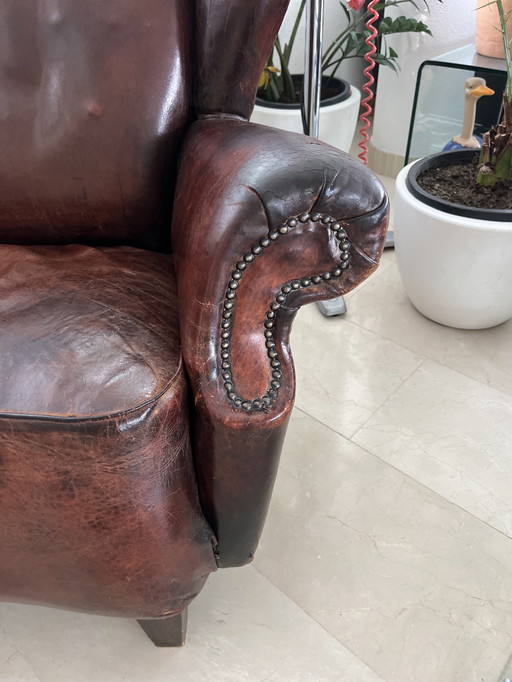 Antique Grandpa,s ear chair