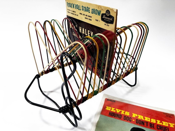 Image 1 of Rangements Vinyles Vintage • Support 45T • Métal Laqué • Scoubidou • 1950-1960
