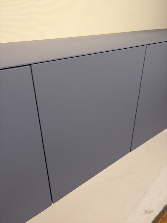 Image 1 of Aparador colgante Karat