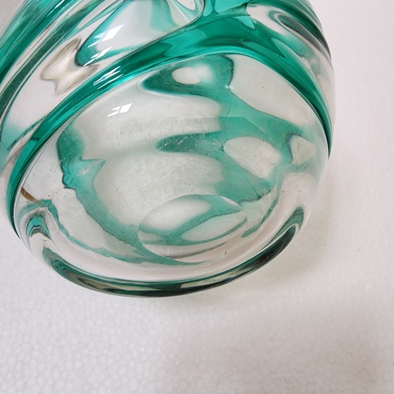 Handgeblazen kunstglazen kan uit het midden van de 20e eeuw in turquoise groen – organische, vrije vorm (photo 6 of 12)