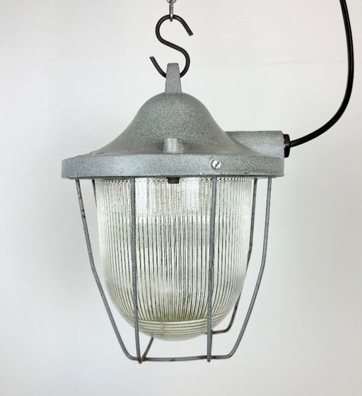 Projecteur industriel gris pour bunker de Polam Gdansk, années 1970