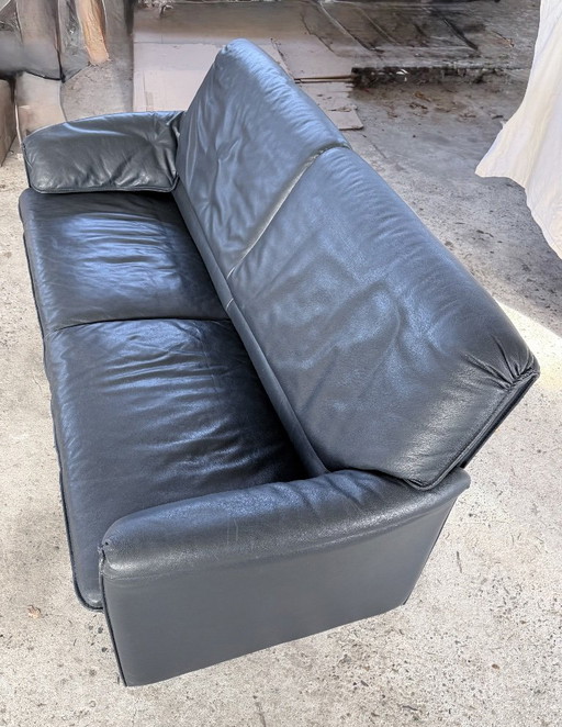 Canapé Leolux Bora Beta 2,5 places bleu marine