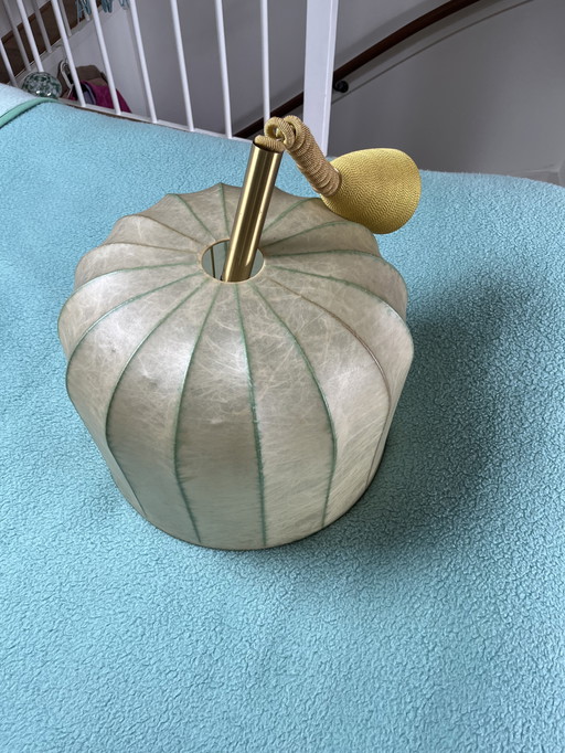 Lampada Cocoon di fabbricazione tedesca della metà del secolo