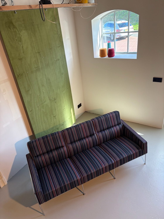 Fritz Hansen model 3303 Arne Jacobsen – 3-5 zitsbanken, Wol, Chroom (photo 14 of 15)