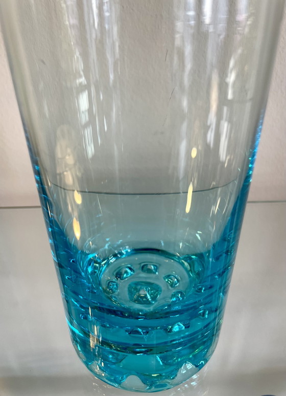 Image 1 of Mondgeblazen karaf/schenkkan/fles van turkooizen kristalglas