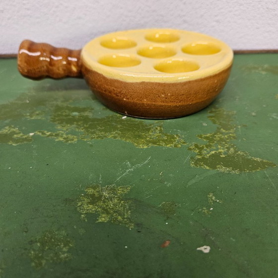 Image 1 of Set aus 6 französischen Schneckenschalen oder Escargot-Schalen.