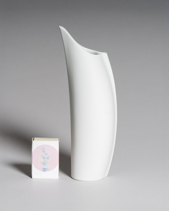 Image 1 of Curated Porcelain Duo: Lino Sabattini "Penguin" Vase (22cm) & Uta Feyl Sculptural Mini Vase – Rosenthal Studio Line, 1980s