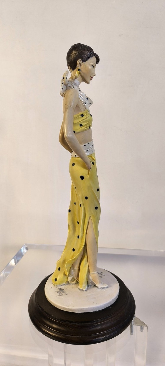 Image 1 of 😍✨ Stunning Large Vintage Statue "Fashion Lady" by Antoni Famery – Italy, c. 1990 ✨😍
