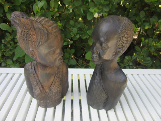 Image 1 of Statuette africane in legno intagliato, maschili e femminili, vintage
