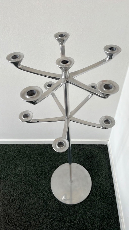 Candelabro de pie moderno