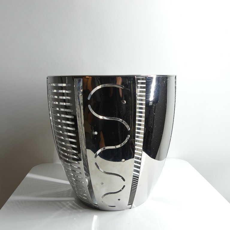 【値下げ】　希少　ALESSI セシリア・カッシーナ〈Helmutヘルムート〉 Alessi fruit basket Helmut, design Cecilia Cassina Italy 1992