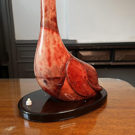 Oiseau Vloerlamp in gelakt rood geitenperkament van Aldo Tura, Italië, jaren 50 – Vloerlampen, Wood, Design (photo 5 of 19)