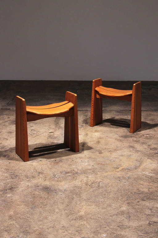 Gilbert Marklund Holzhocker Jonte