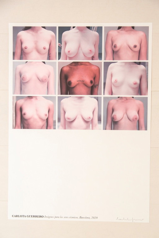 Grote Fine Art Fotoprint van Carlota Guerrero (geb. 1989)