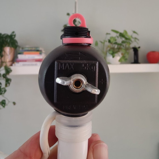 Image 1 of Witte t710 trekpendellamp, model heksenhoed