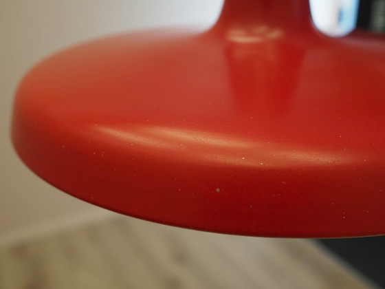 Lampada a sospensione industriale danese in metallo rosso, design moderno scandinavo, anni '60 (photo 9 of 12)