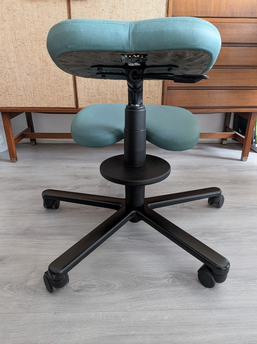 HAG Kniestuhl Balance Vital