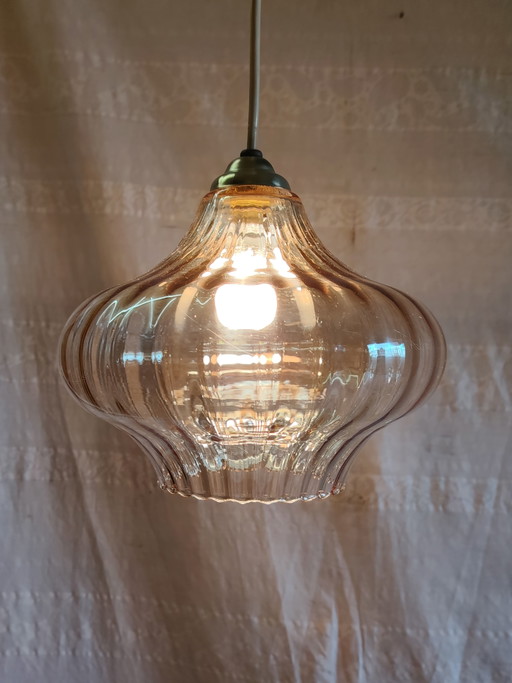 Suspension design 70's en verre ambré
