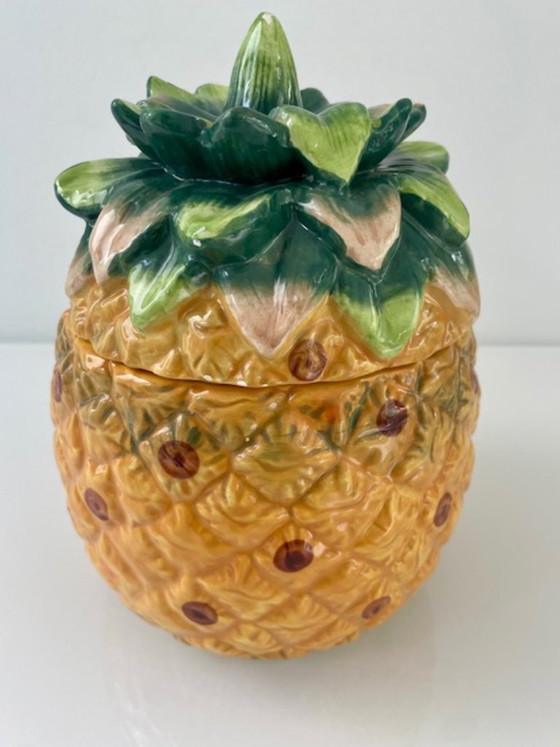 Image 1 of Keramieken ananas voorraadpot gekleurd 21 cm