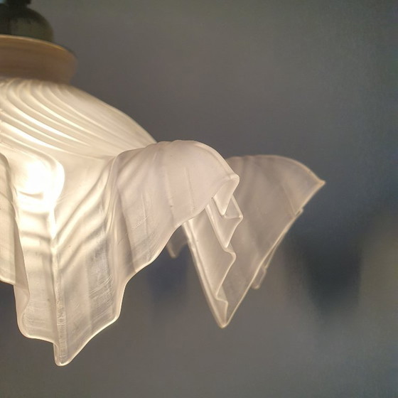 Image 1 of Lampada a sospensione francese vintage in vetro satinato in stile Clichy.