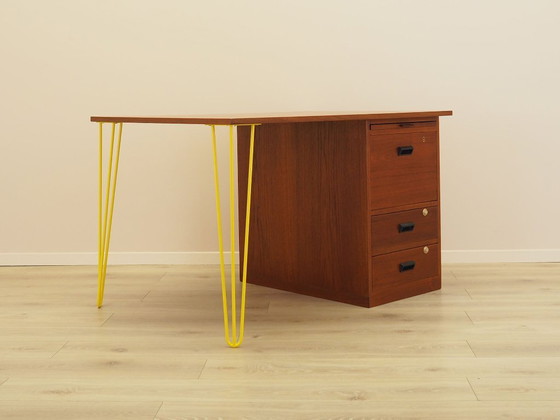 Image 1 of Bureau en teck, design danois, années 1970, fabriqué par Bornholm Møbelfabrik