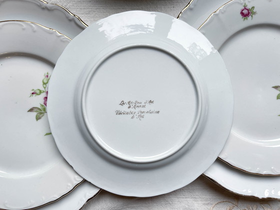 Image 1 of 6 piatti vintage in porcellana bianca e oro + 6 piccoli piatti floreali spaiati