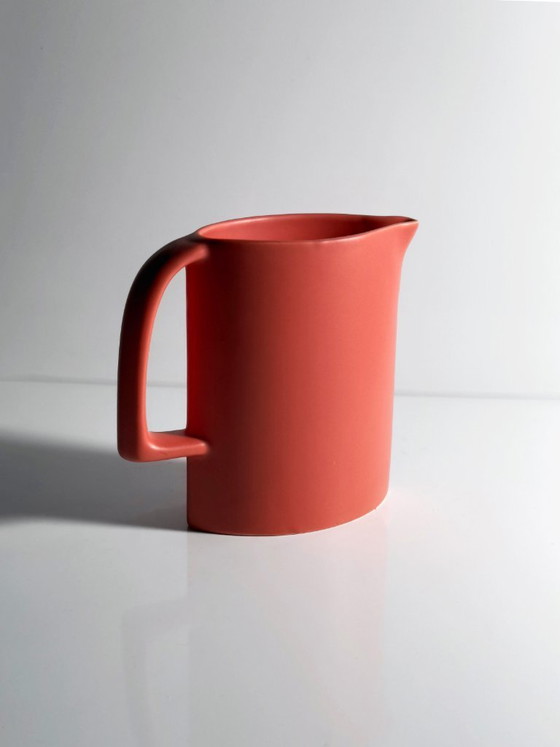 Caraffa/brocca vintage in ceramica ASA color corallo arancione, ceramica, Memphis Milano, anni '90, Germania, (photo 4 of 5)