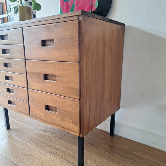 Image 1 of commode vintage