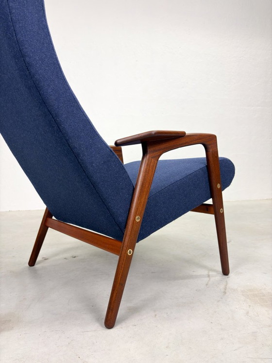 Pastoe 'Ruster' Armchair by Yngve Ekström – Wood (photo 16 of 17)