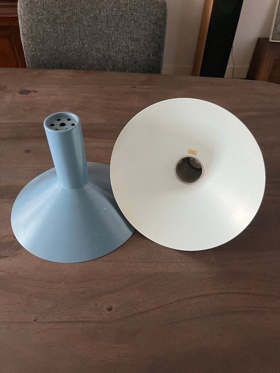 Image 1 of Te koop: jaren 60, 70 blauwe lampenkappen. 