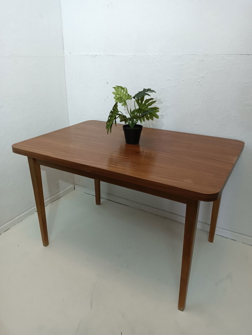 Extendable vintage table, VEB Tischfabrik