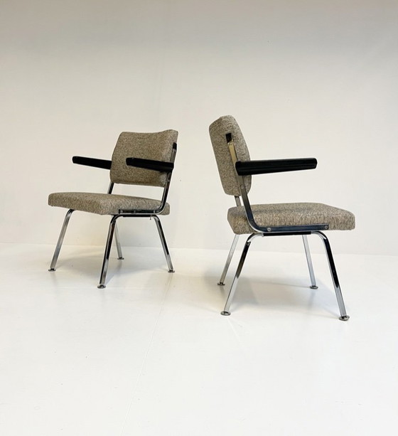 Image 1 of Sillón de diseño tapizado en gris atribuido a Gispen, años 60