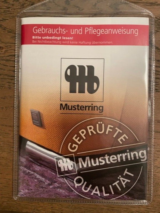 Image 1 of Fauteuil inclinable, modèle Musterring, cuir rouge, très bon état