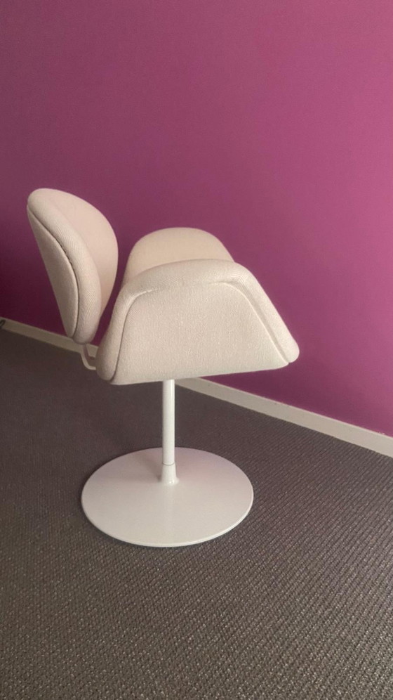 Image 1 of Artifort tulip stoel 4x stof
