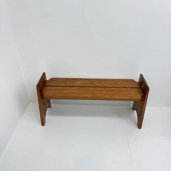 Image 1 of Banco de estilo moderno de mediados de siglo, diseñado por Gilbert Marklund para Furusnickarn AB en la década de 1960.