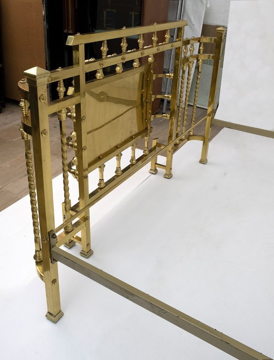 Image 1 of Letto matrimoniale in ottone in stile liberty, inizio '900