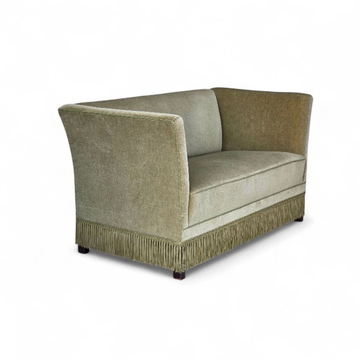 1970er Jahre, dänisches 2-Sitzer-Sofa, Möbelvelours, Beine aus Buchenholz.