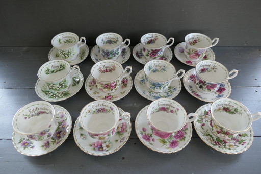 Tazza e piattino Royal Albert Fiore del mese 12 x