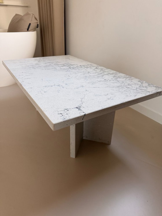 Image 1 of Table basse en granit/marbre - 98 x 58 x 40 cm