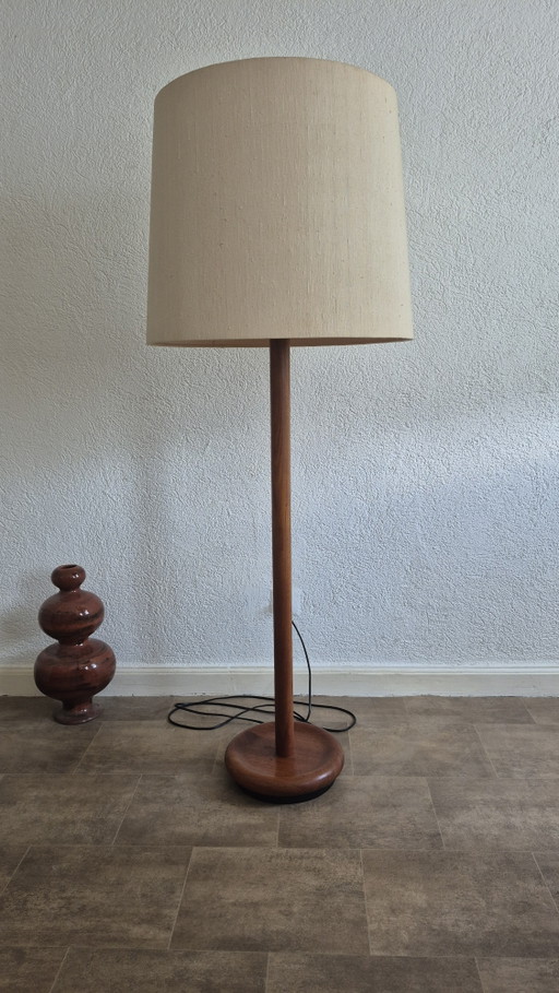 Vintage teakhouten vloerlamp | Scandinavisch design uit het midden van de vorige eeuw – vloerlampen, Wood (photo 2 of 16)